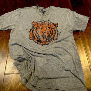 Go get’em tiger soft tshirt